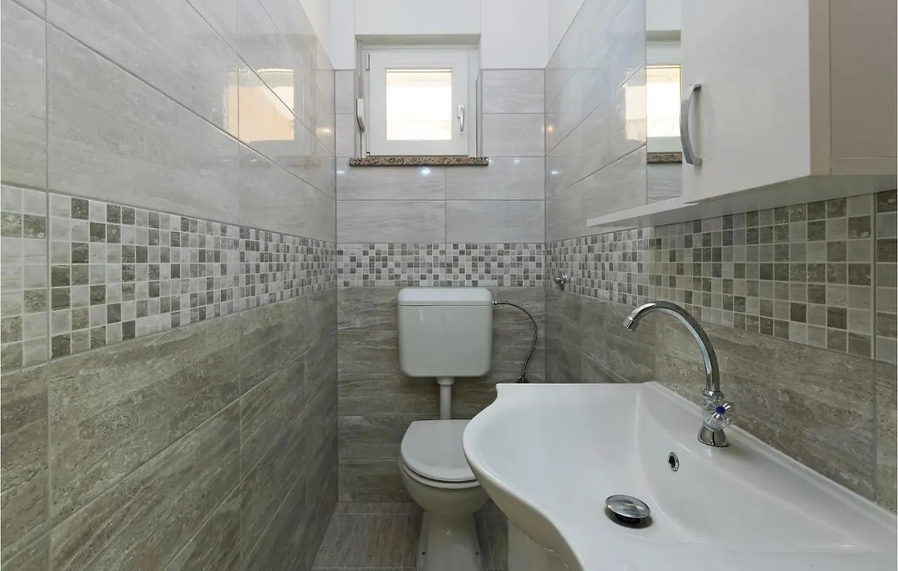Cozy Home In Vodnjan With Wifi Mednjan 別荘