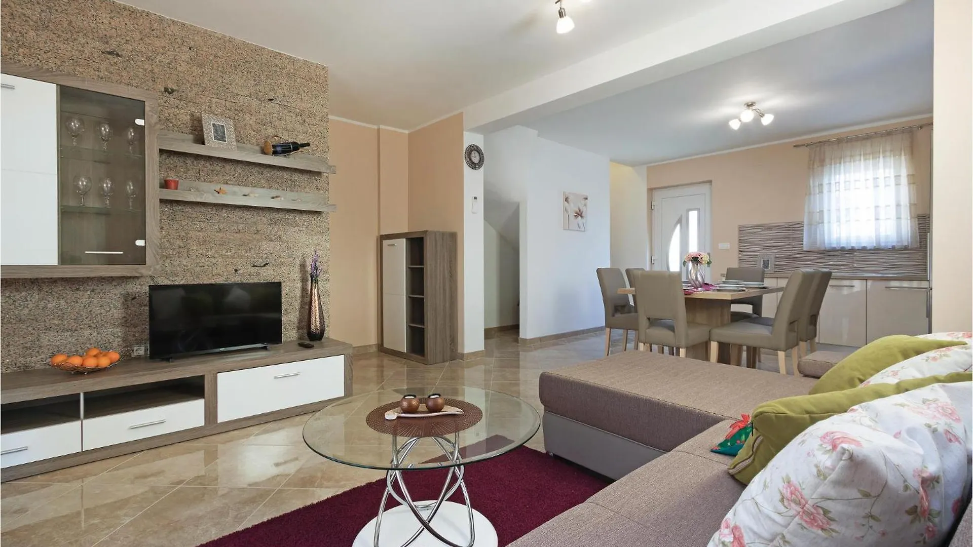Cozy Home In Vodnjan With Wifi Mednjan